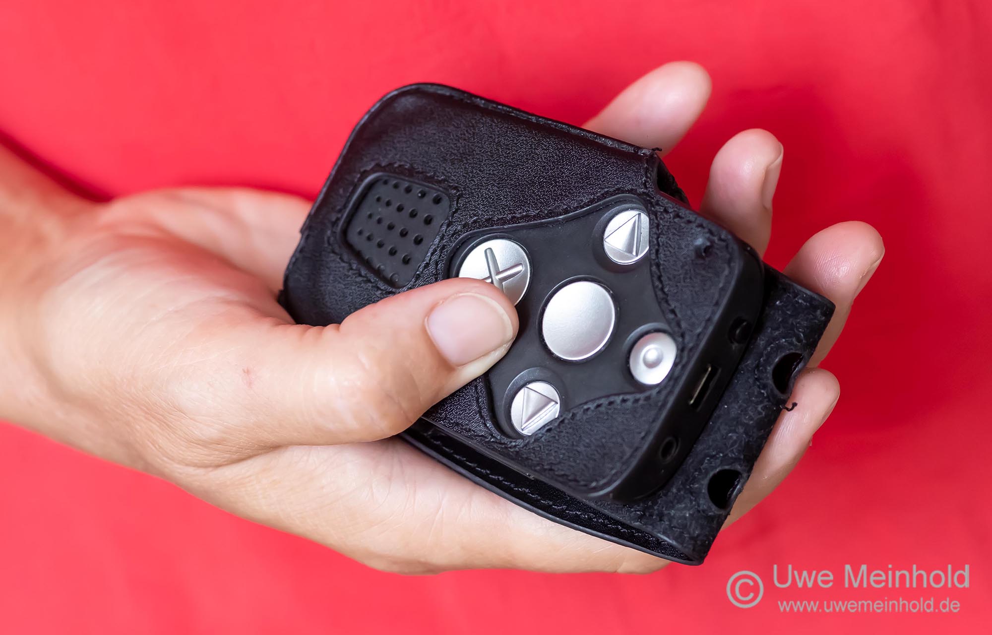 Unsere "Stimmgabel" In der Hand liegt ein Milestone